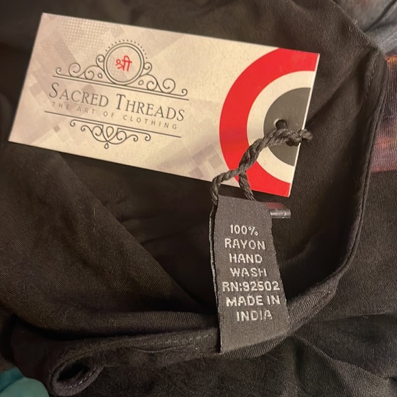 NWT.   S/M.  Cardigan by Sacred Threads.     CL/GR 02 - Picture 5 of 5